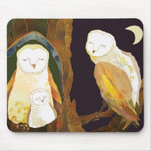 Quiet Time of Cute Owl Family Mouse Pad