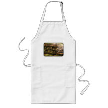 Rose - In the rose garden Apron