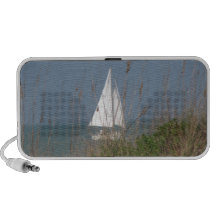 Sailboat on the Sea Travelling Speakers