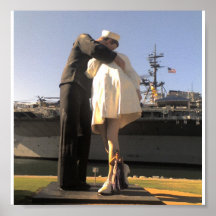 Sailor kissing Nurse in San Diego Print