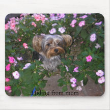 Scooby in flowerbed2, Hiding from mum Mousepad