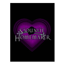Siouxsie Homemaker Knitting (Violet) Post Card