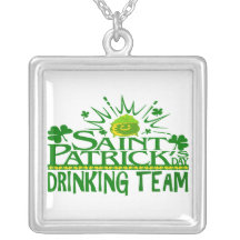 St Patricks Day Drinking Team. Irish Celebrations. Personalised Necklace