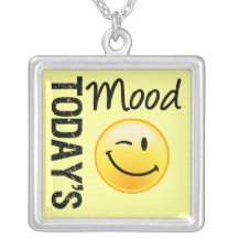 Today's Mood Smiling & Winking Personalised Necklace