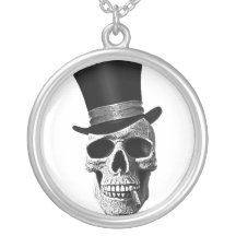 Top hat skull custom necklace