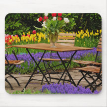 Tulips of table in garden, Keukenhof Gardens, Mouse Pads