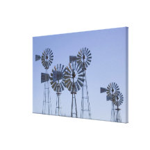 USA, TEXAS, Lubbock: American Wind Power Centre Canvas Print
