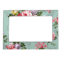Vintage Elegant Pink Red Roses Pattern