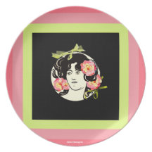 VINTAGE NOSTALGIA PLATE BY ARA DESIGNS