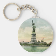 Vintage "Statue of Liberty" Poster. New York. Keychain