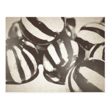 VINTAGE  STYLE "BULLS EYES" CANDY POSTCARD