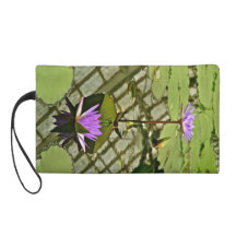 WATER LILIES ON A POND WRISTLETS