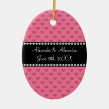 Wedding favors pink hearts christmas tree ornament