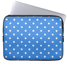 White and Blue Polka Dot Pattern. Laptop Computer Sleeve