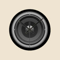 Woofer wall clocks