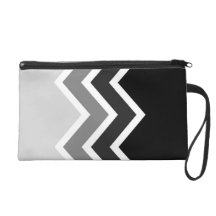 Wristlet Retro Zig Zag Chevron Pattern