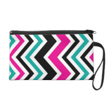 Wristlet Retro Zig Zag Chevron Pattern