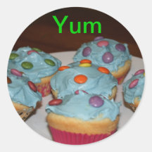 YUM cupcake sticker