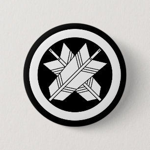 丸に違い矢 6 CM ROUND BADGE