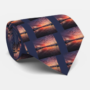 夕暮れのヨットハーバー TIE