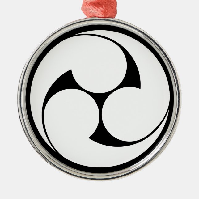 左三つ巴（地抜き） METAL ORNAMENT (Front)