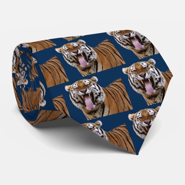 虎 TIE (Rolled)