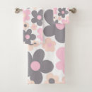 Search for daisy bath towels Pattern