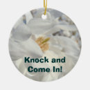 Search for knocking For her