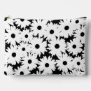 Search for white daisy accessories Black and white