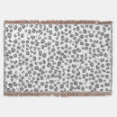 Search for white leopard print blankets Pattern