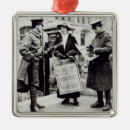 Search for newspaper christmas tree decorations English