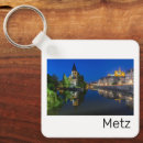 Search for cathedrals key rings France