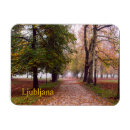 Search for postcards magnets Europe