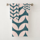 Search for blush and navy bath towels Elegant