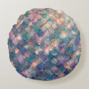 Search for multicolored cushions Fish