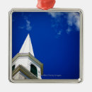 Search for royal christmas tree decorations Outdoors