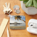 Search for beach huts key rings Bora bora