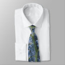Search for drop leafs ties Water