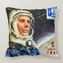 Search for astronaut cushions Spaceship