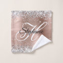 Search for silver and gold bathroom accessories Glamourous