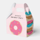 Search for donut favour boxes Girl