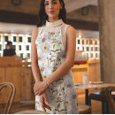 Search for white and yellow daisies aprons Daisy