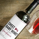 Search for aunt to be wine labels Baby on the way