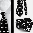 Search for airline pilot ties Aeroplanes