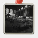 Search for people christmas tree decorations Vertical