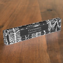 Search for skull name plates Black