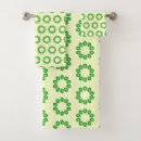 Search for green leaves bath towels Greenery
