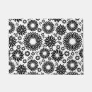 Search for monochrome doormats Flowers