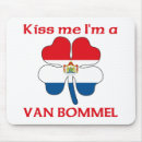Search for four leaves mousepads Clover