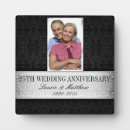 Search for anniversary plaques Black